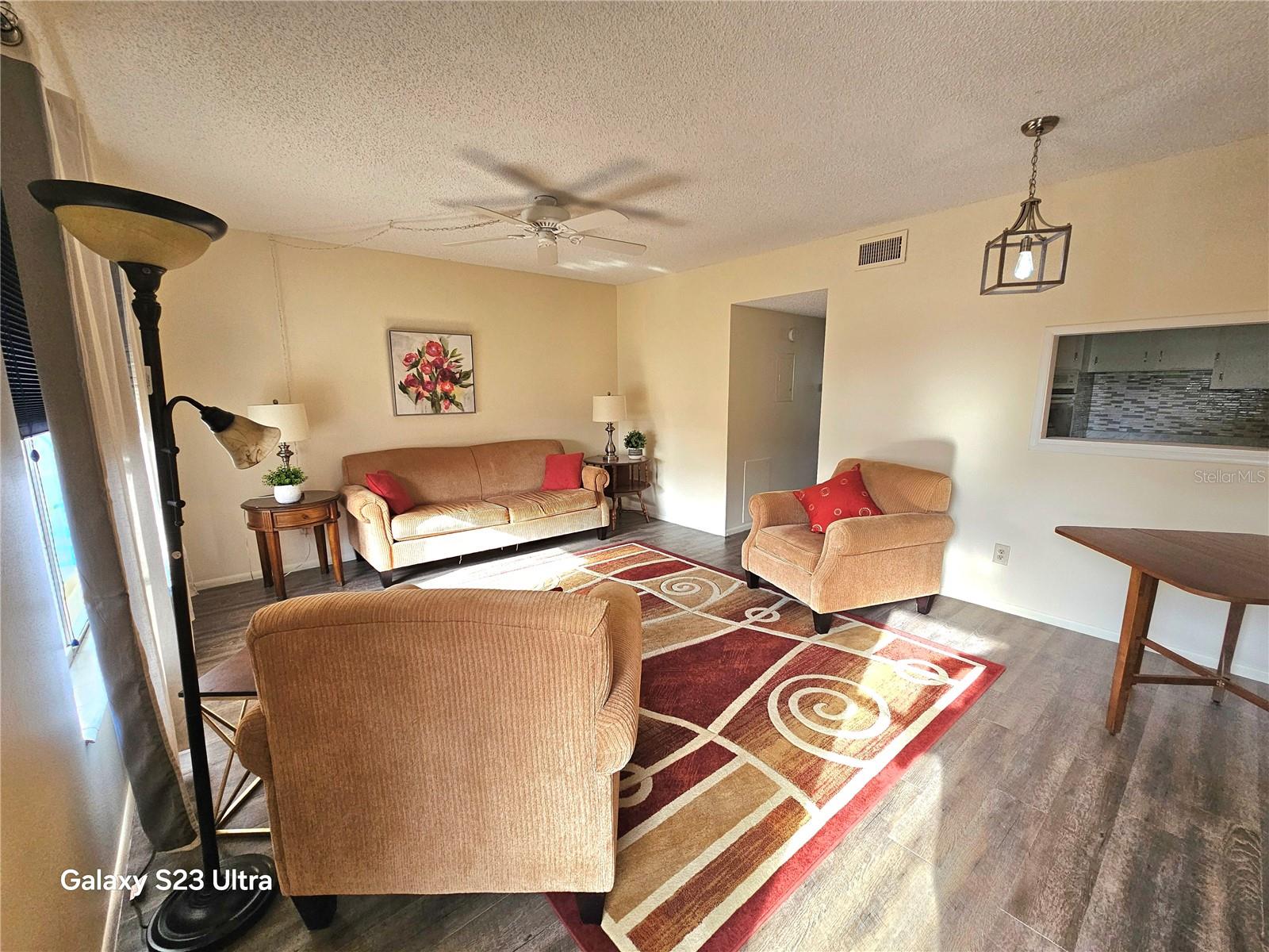 2466 ECUADORIAN WAY 6