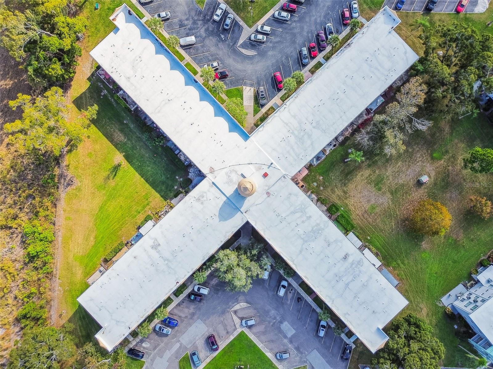 ON TOP OF THE WORLD - Residential