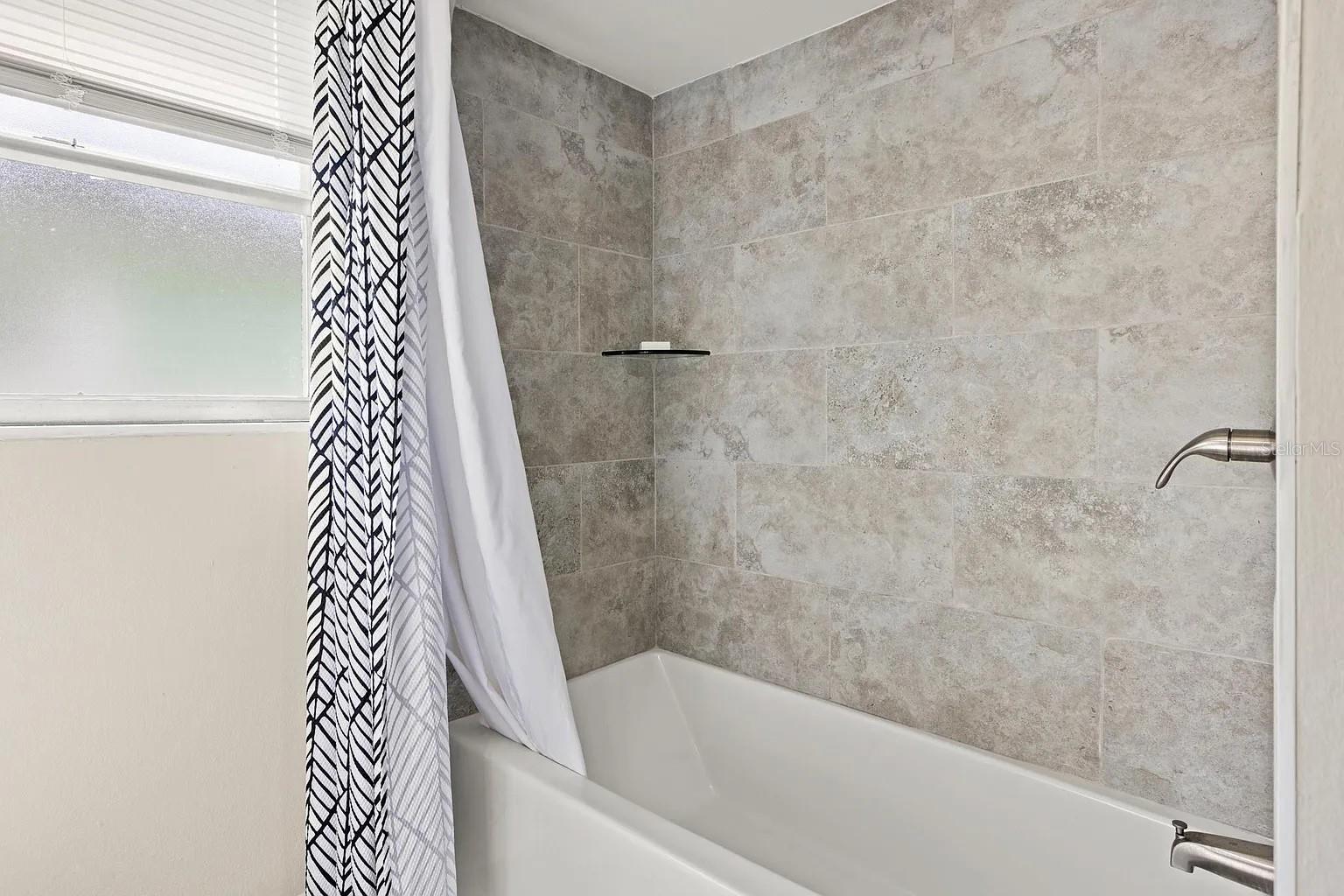 BENJAMINS 3RD SUB - Residential