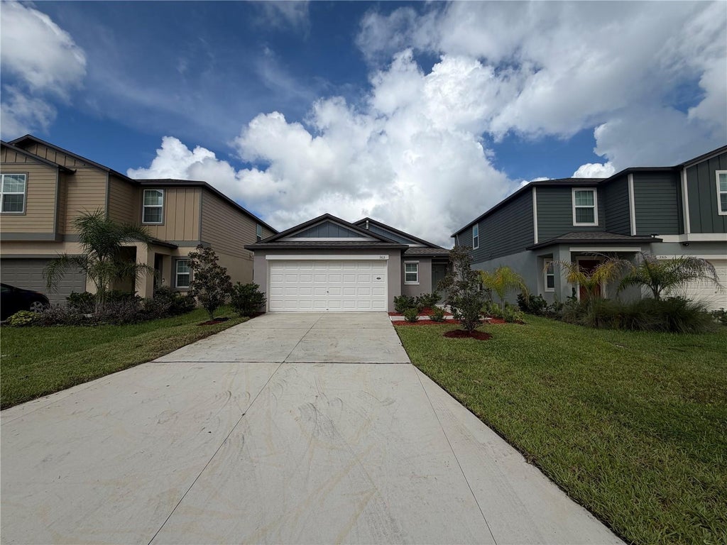 Photo of 3513 Radiant Mountain Drive, Plant City, FL 33565 (MLS # O6442271)