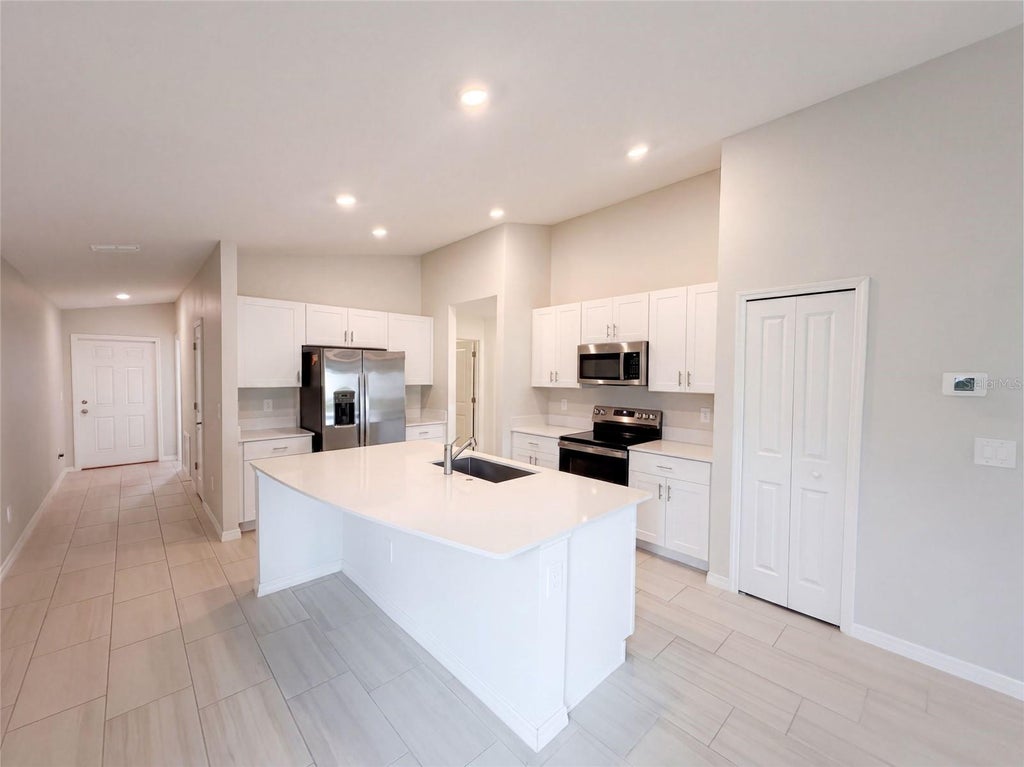 Photo of 3513 Radiant Mountain Drive, Plant City, FL 33565 (MLS # O6442271)
