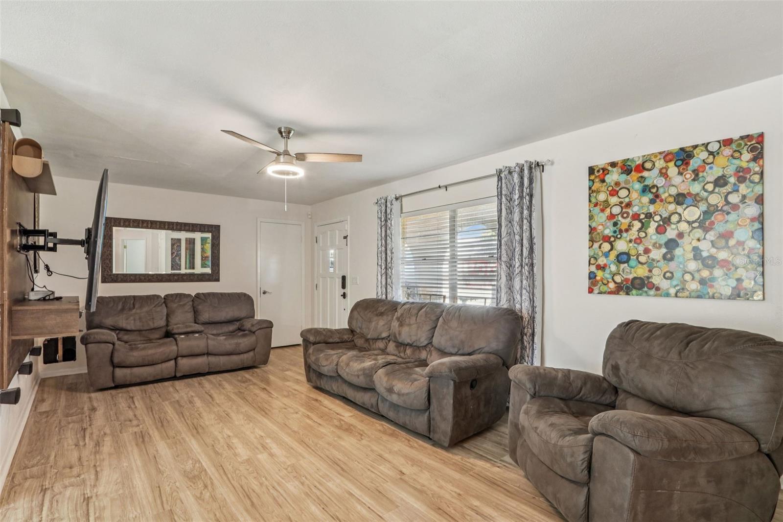 SURFWIND ESTATES - Residential