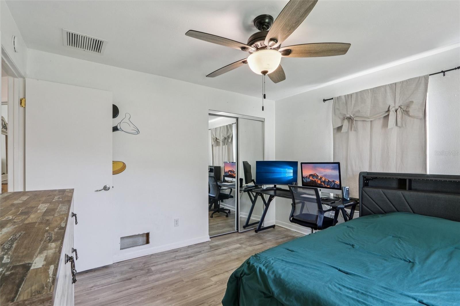 SURFWIND ESTATES - Residential