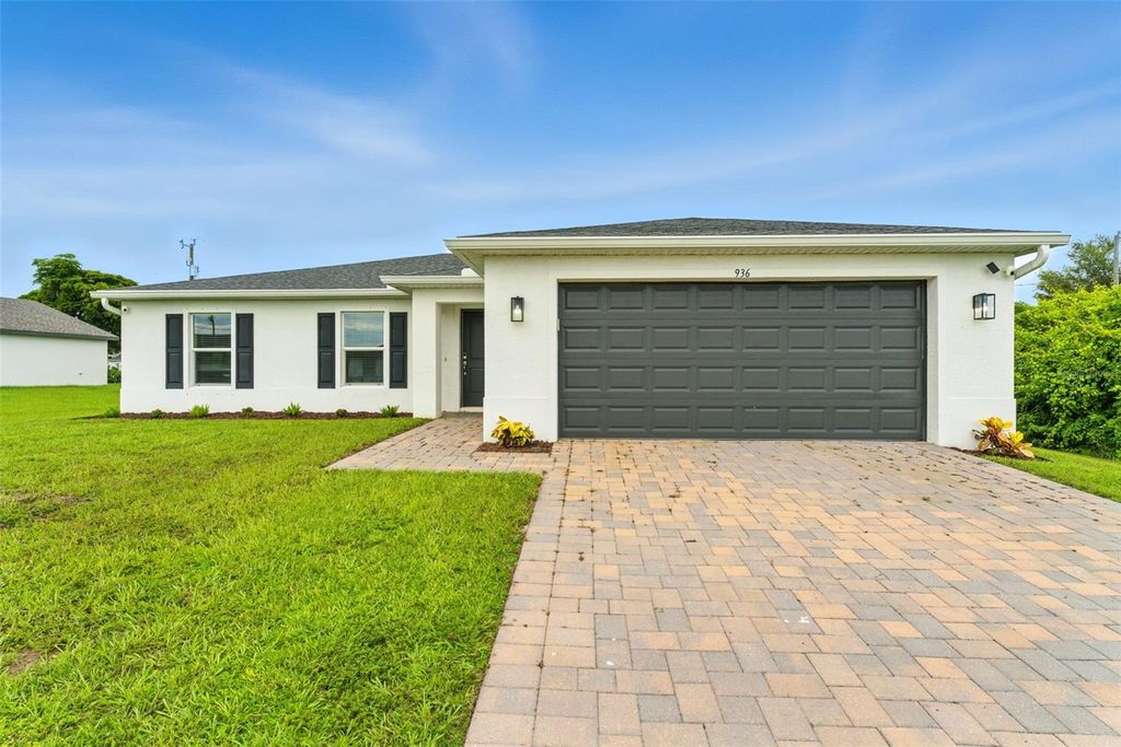 Photo of 936 NW 6th Avenue, Cape Coral, FL 33993 (MLS # A4666799)