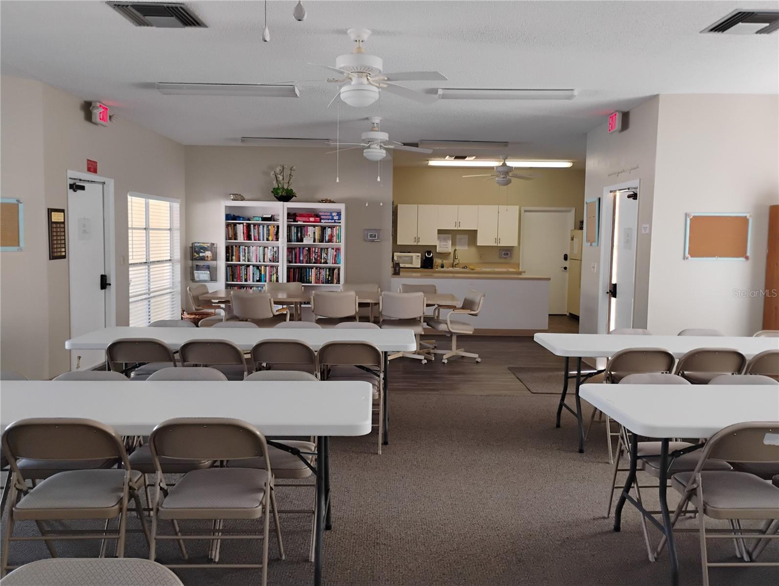 WOODLAND VILLAS CONDO 1 - Residential