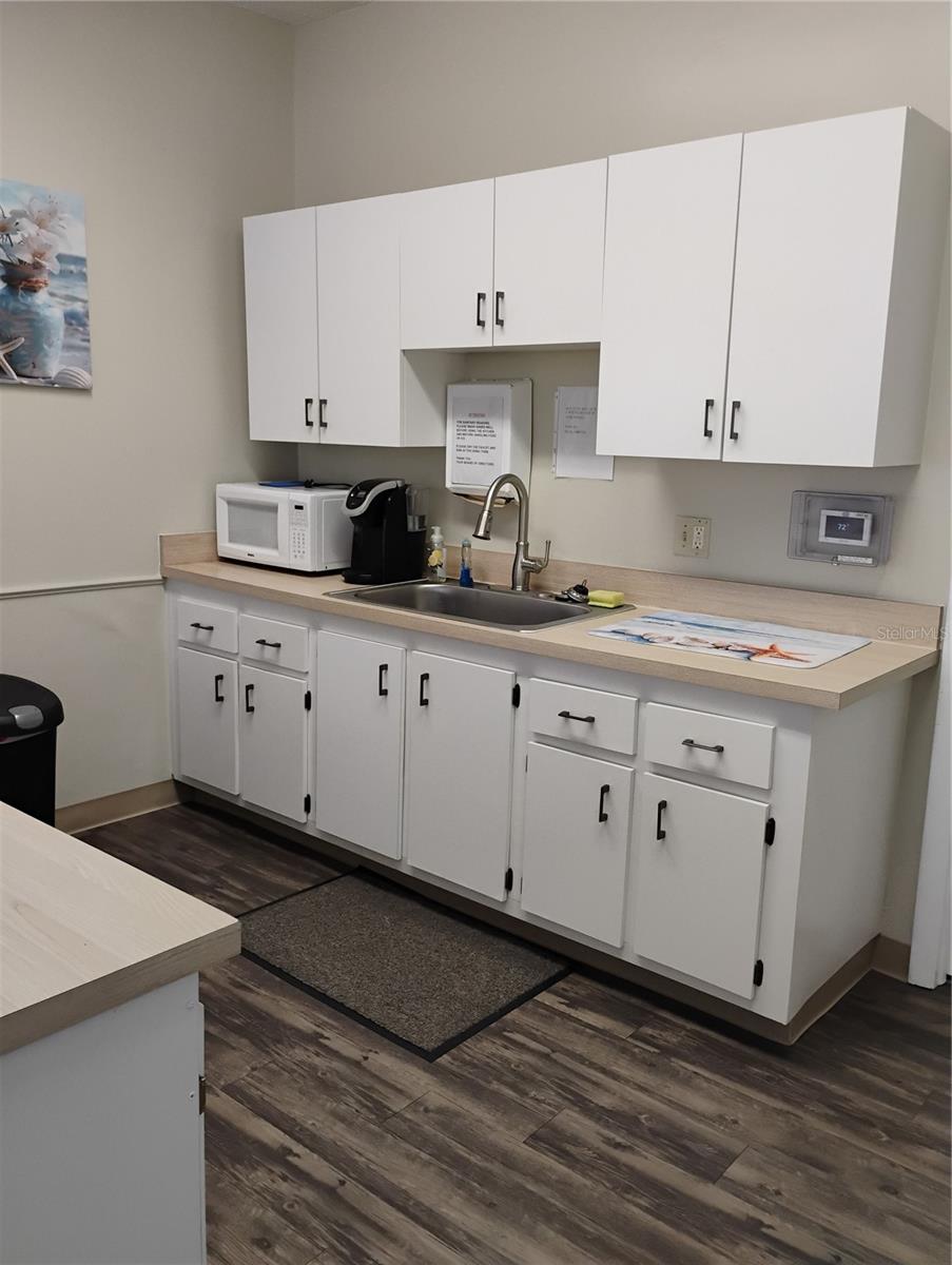 WOODLAND VILLAS CONDO 1 - Residential