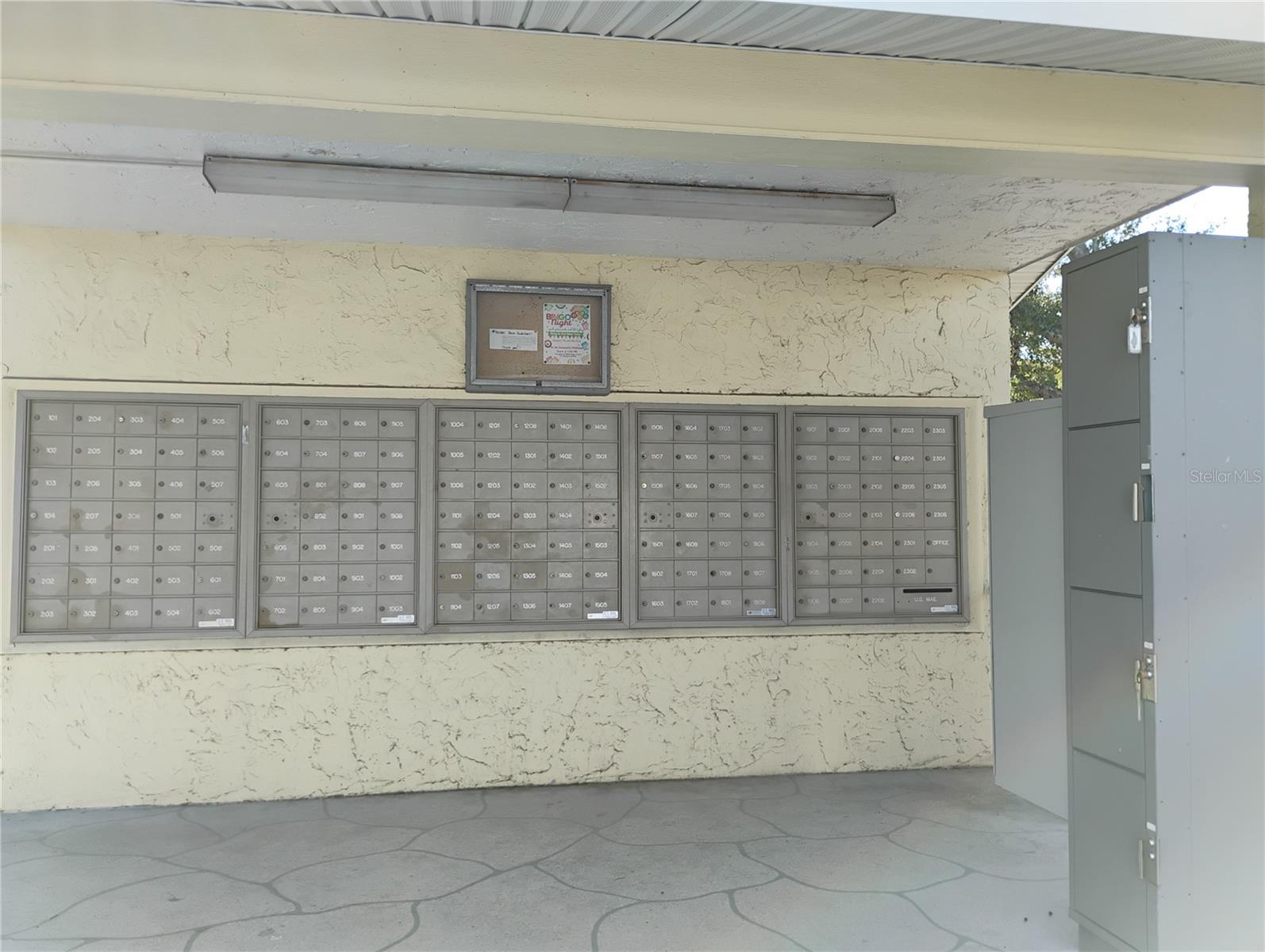 WOODLAND VILLAS CONDO 1 - Residential