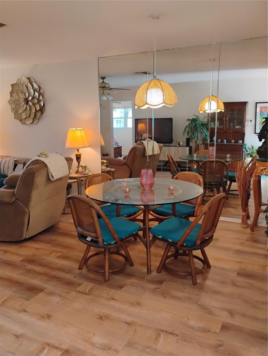 WOODLAND VILLAS CONDO 1 - Residential