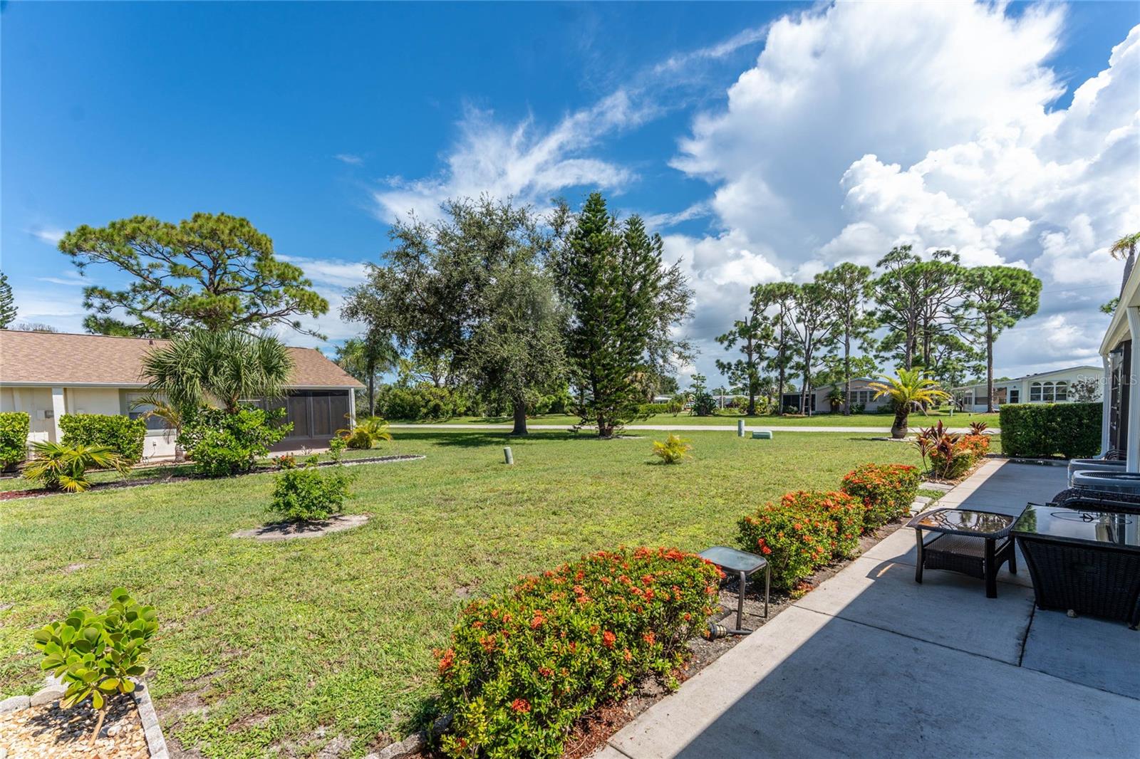 VLG AT WILDFLOWER CC PH 02 BLD - Residential