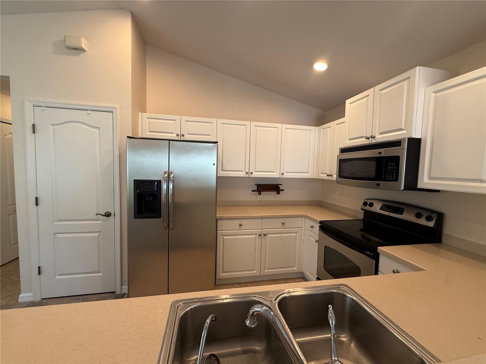 FOREST CREEK PH I & I-A - Residential Lease