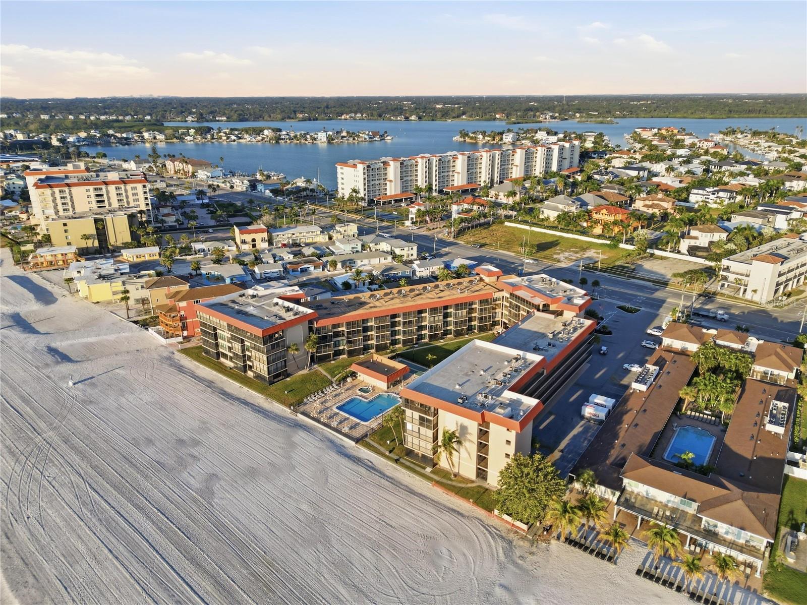 GULF MARINER THE CONDO - Residential