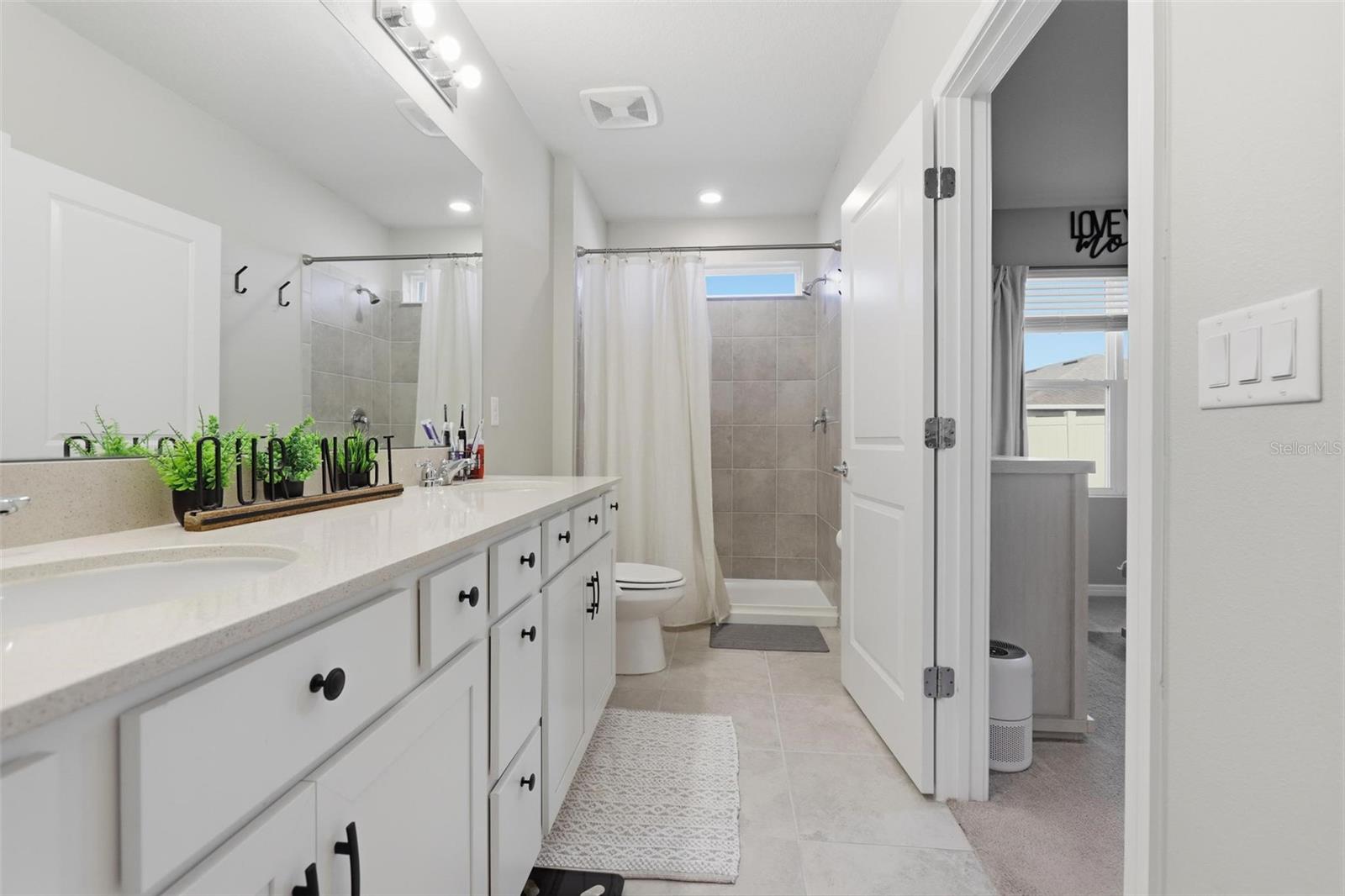 CANOPY TERRACE - Residential