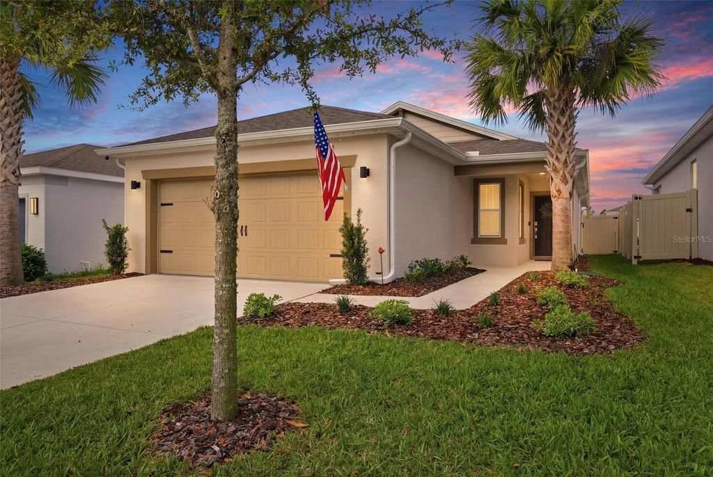 Photo of 2113 Canopy Terrace Boulevard, Deland, FL 32724 (MLS # V4948131)