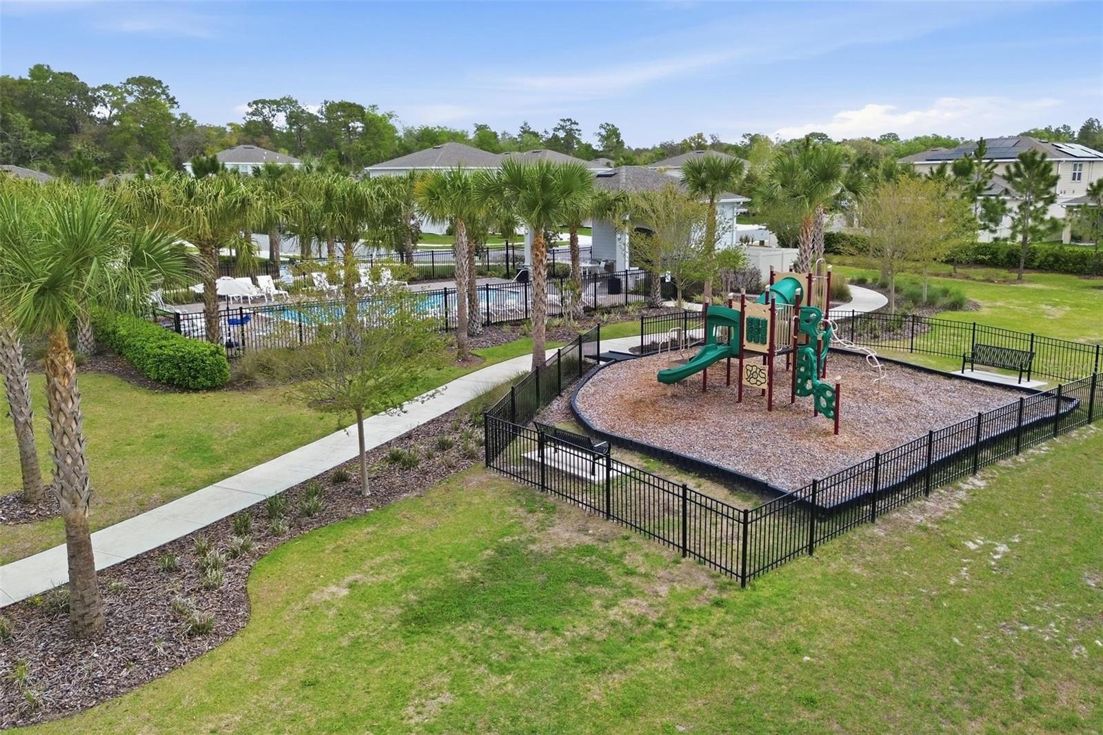 CANOPY TERRACE - Residential