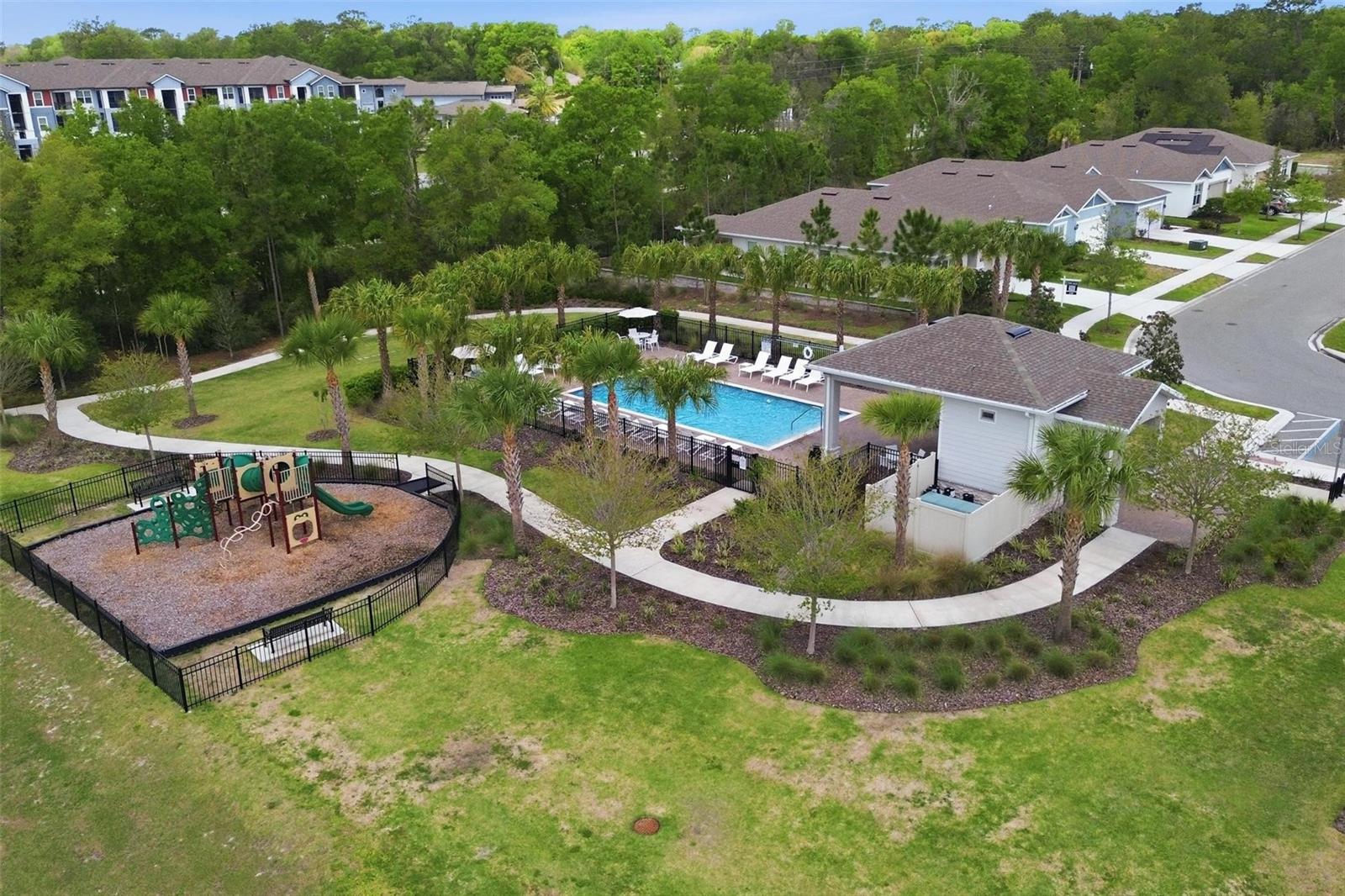 CANOPY TERRACE - Residential