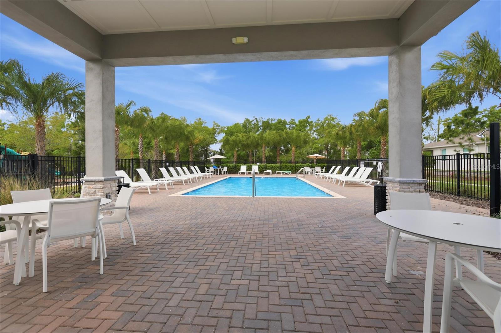 CANOPY TERRACE - Residential