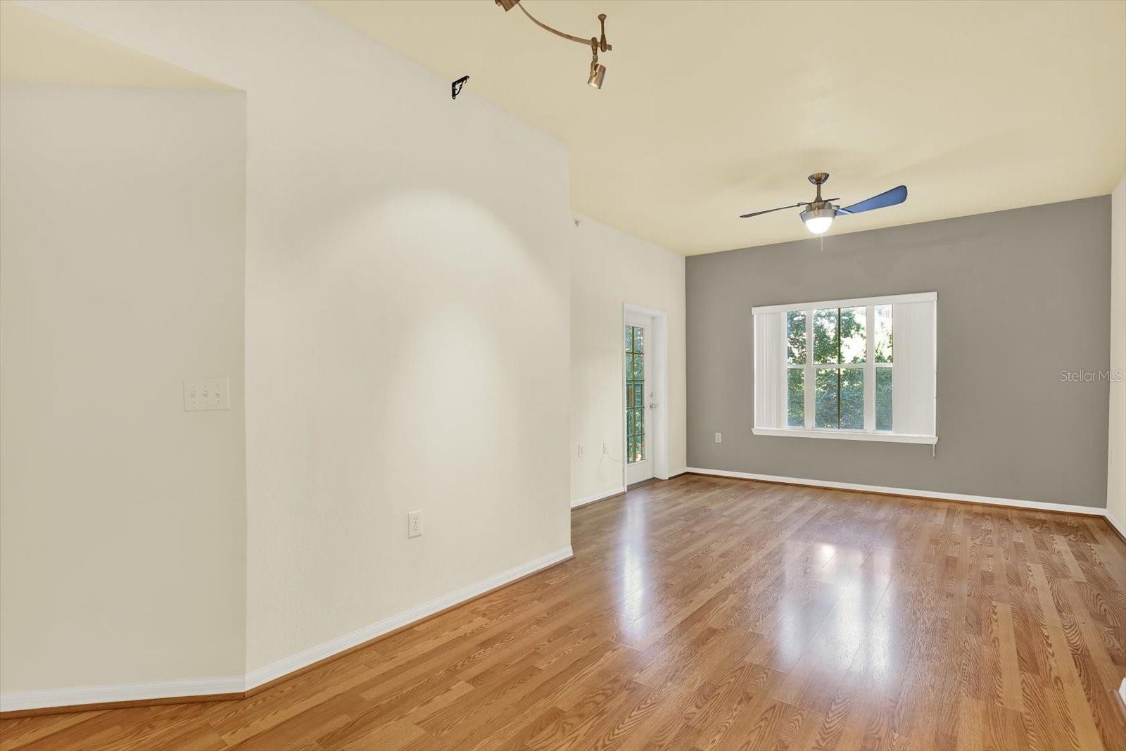 100 4TH AVENUE S 229