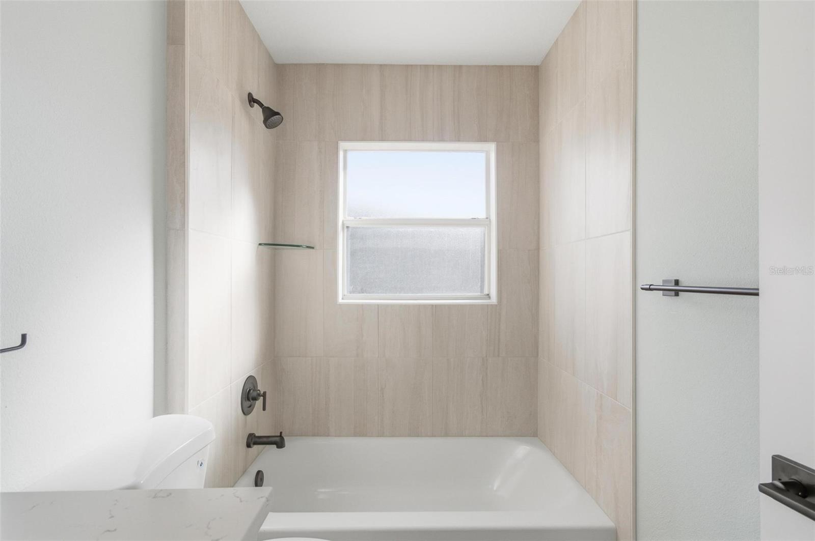 ROYAL PALMS - Residential