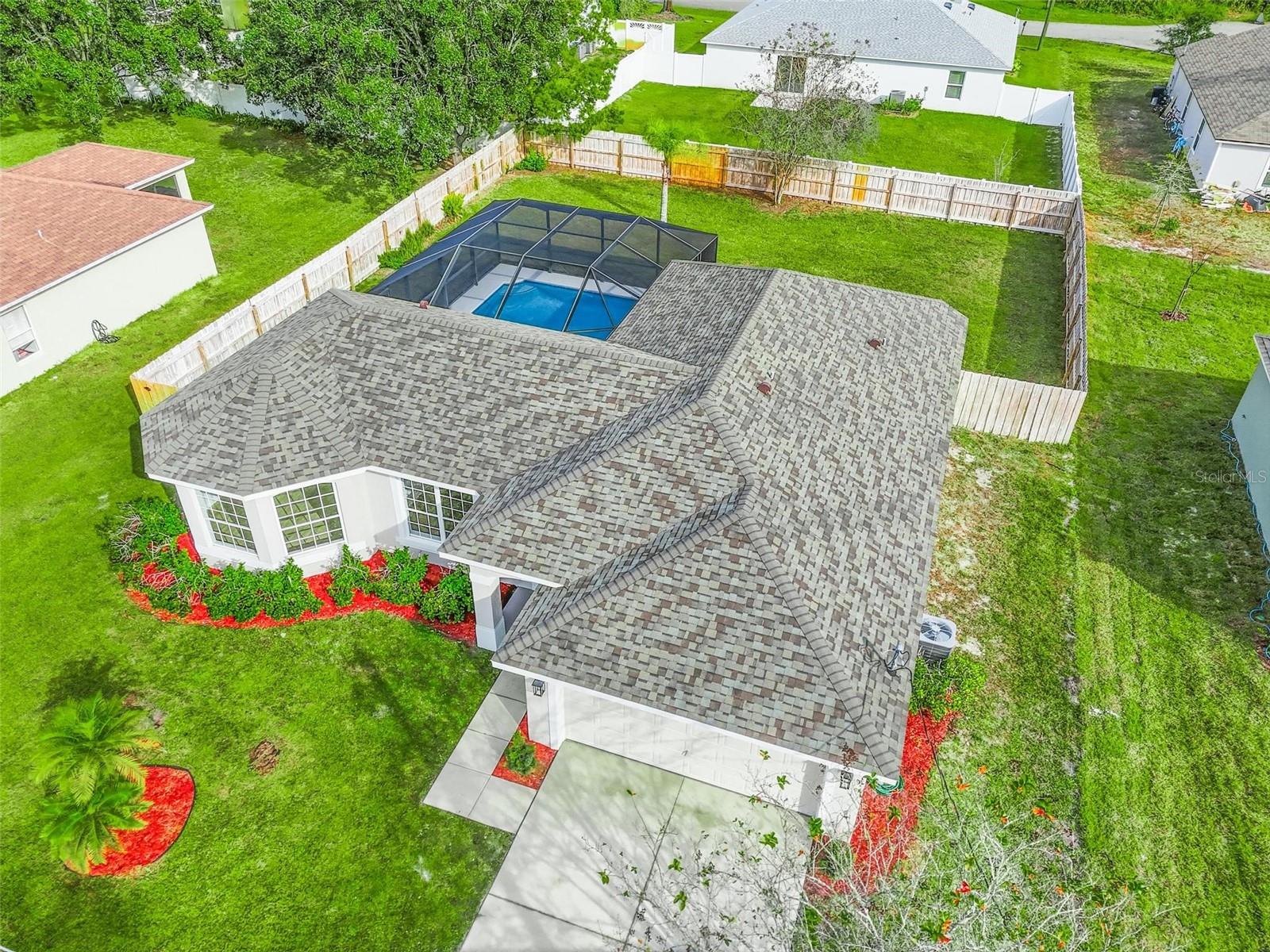 ROYAL PALMS - Residential