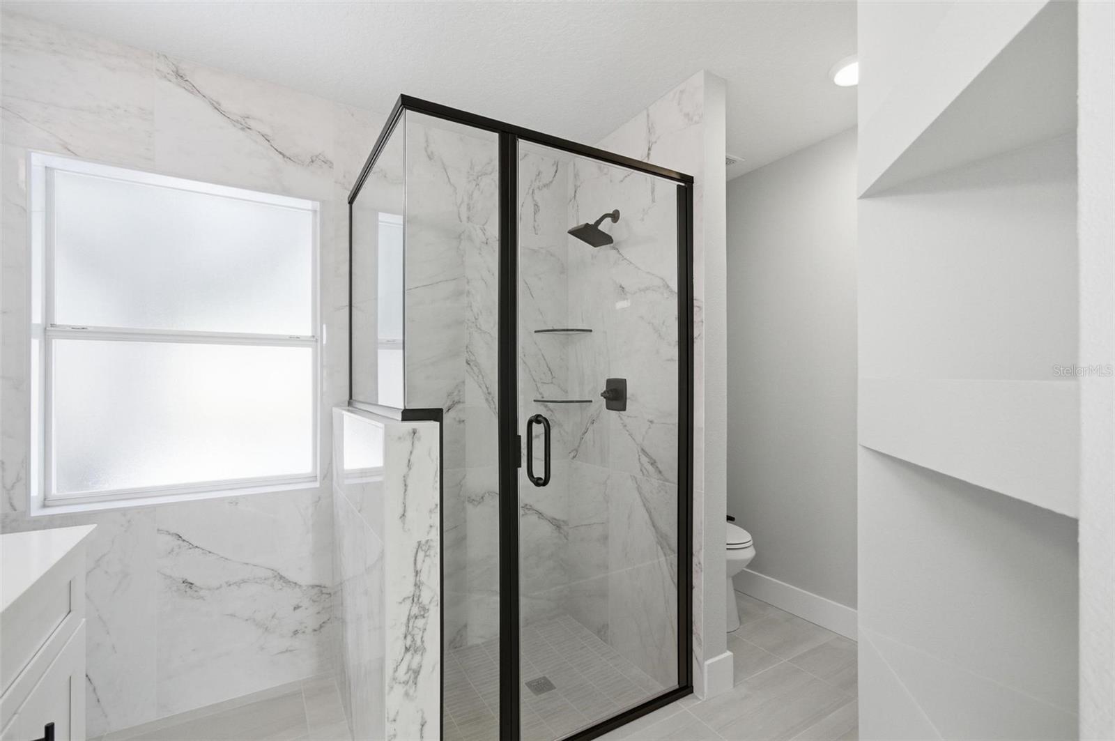 ROYAL PALMS - Residential