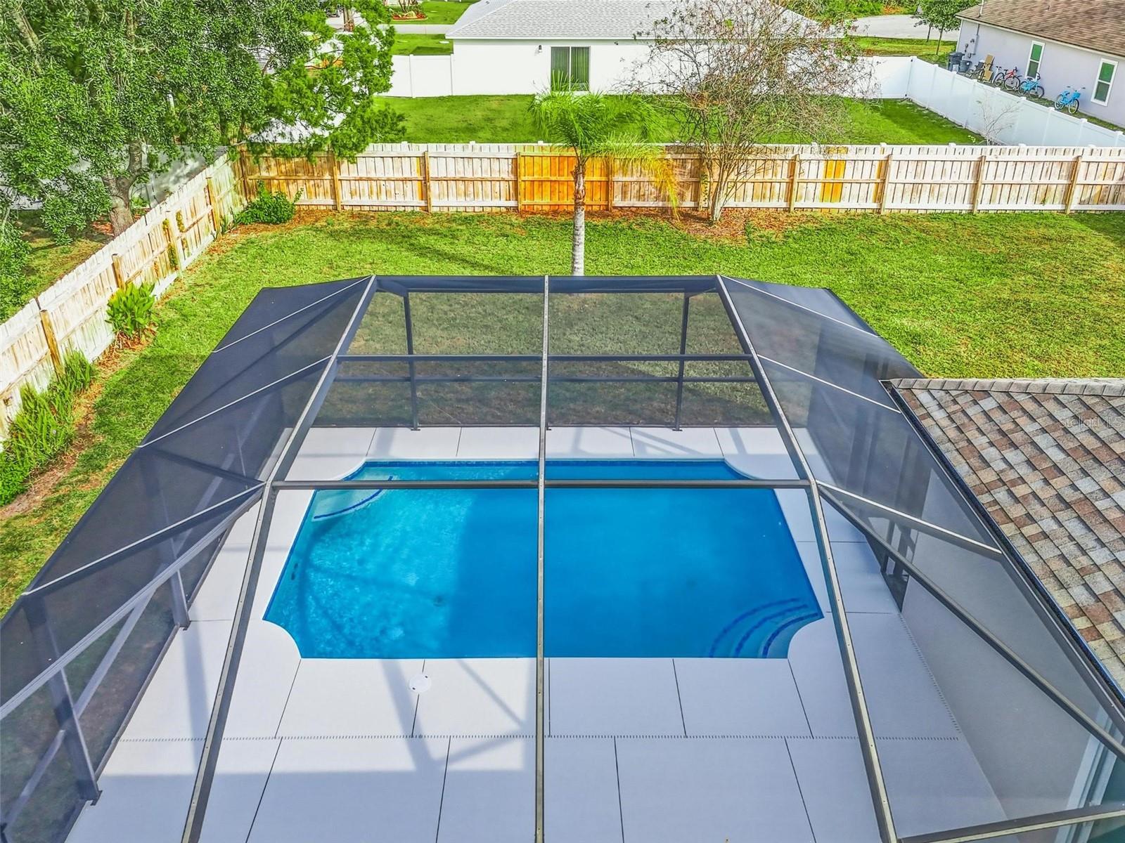 ROYAL PALMS - Residential