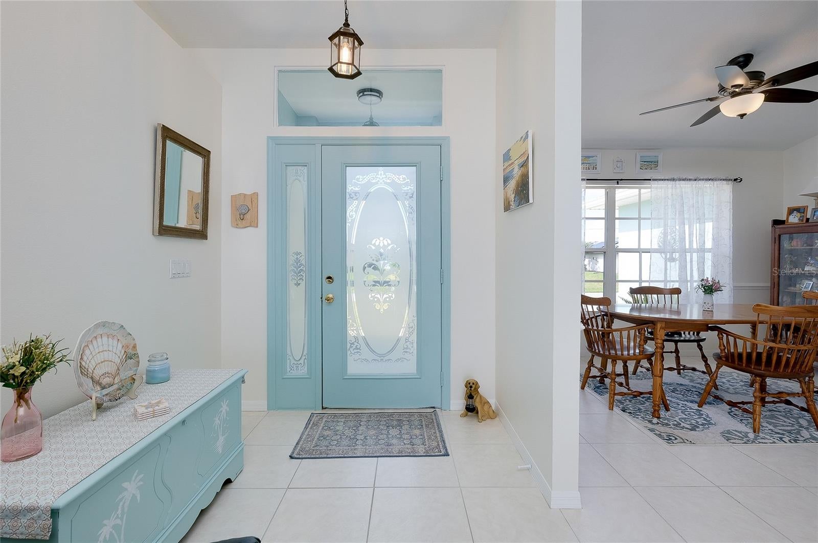 4454 PERSIAN LANE
