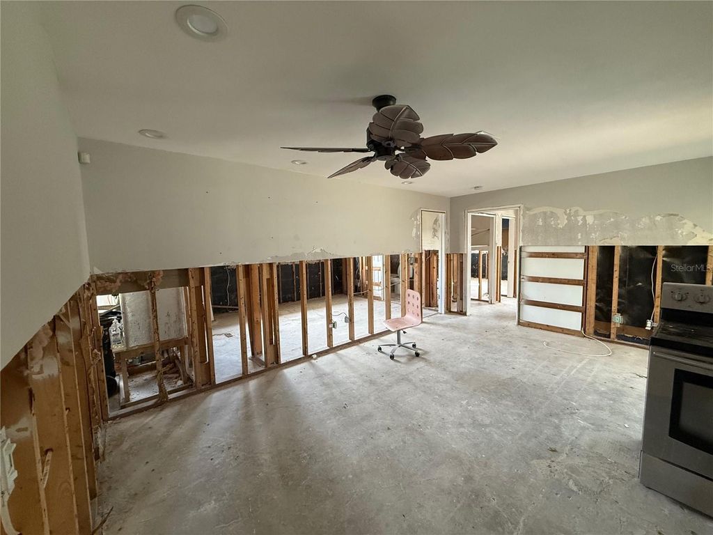 Photo of 5201 Denver Street NE, St Petersburg, FL 33703 (MLS # TB8385136)