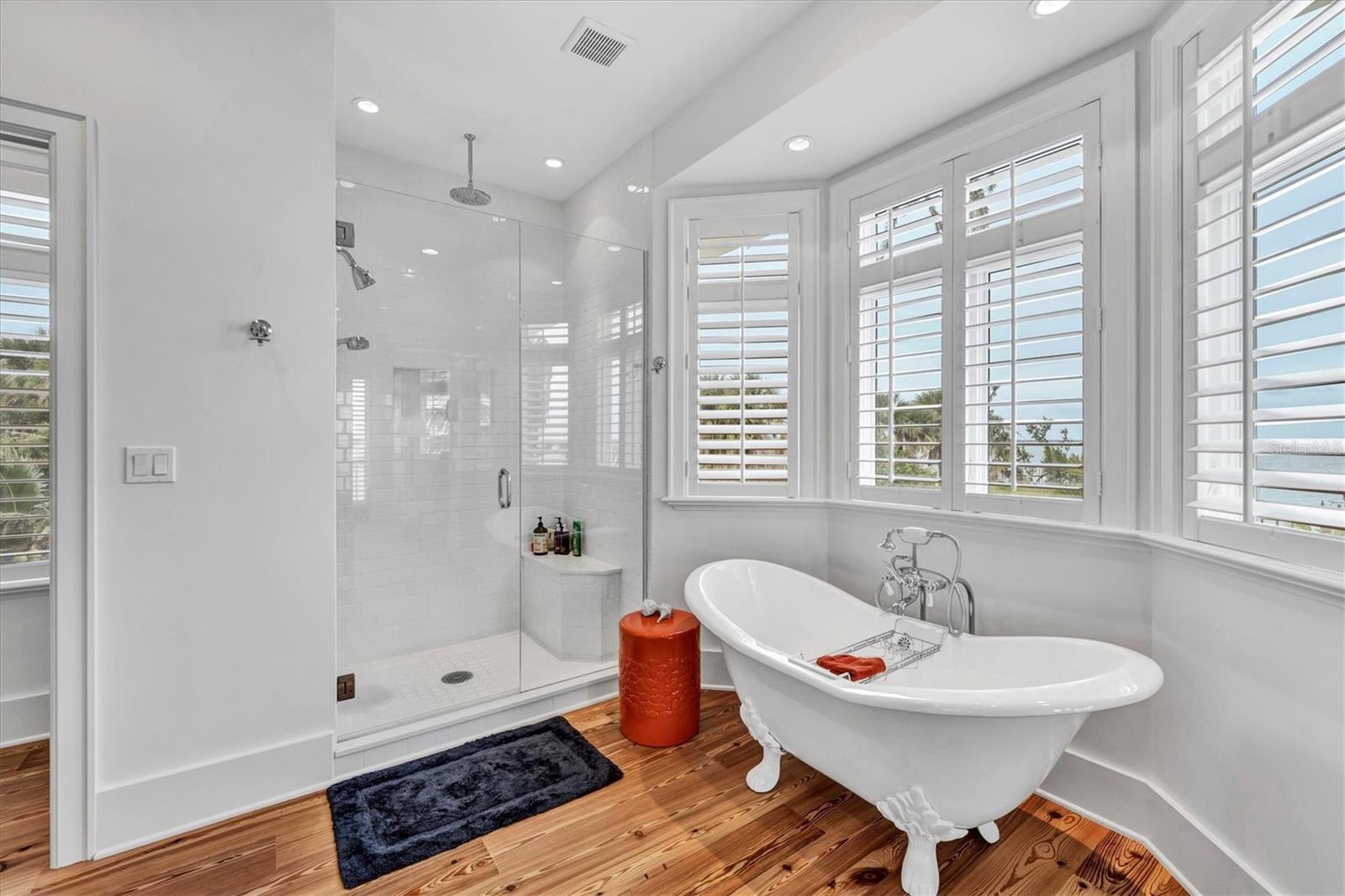 EAST SHORE ACRES - Residential