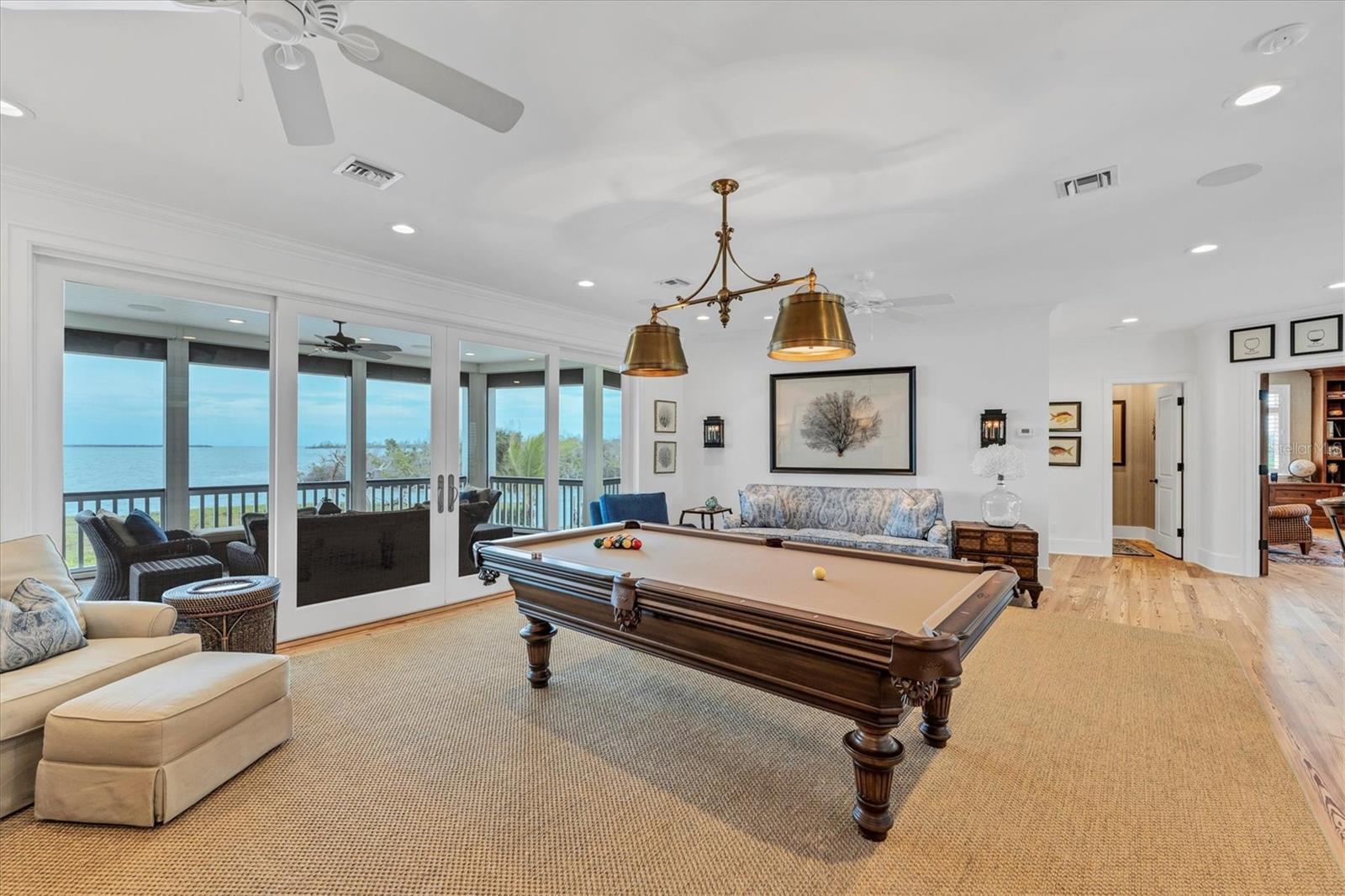 EAST SHORE ACRES - Residential