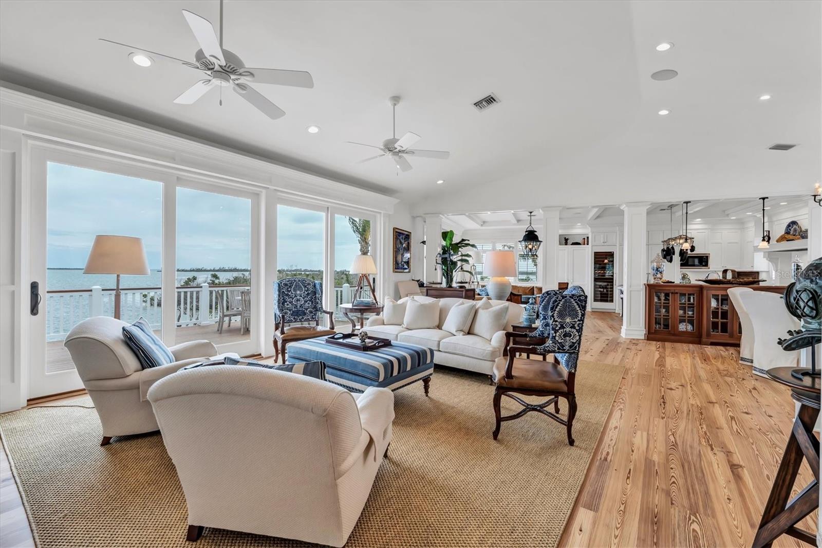 EAST SHORE ACRES - Residential