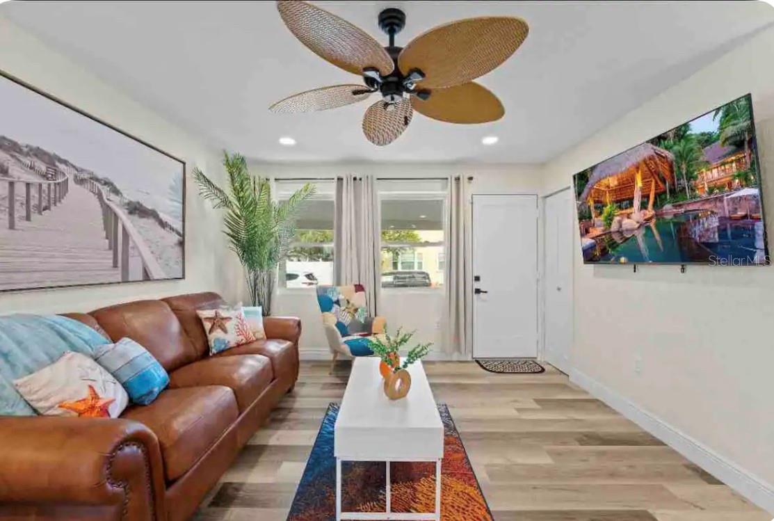 MEMENTO - Residential