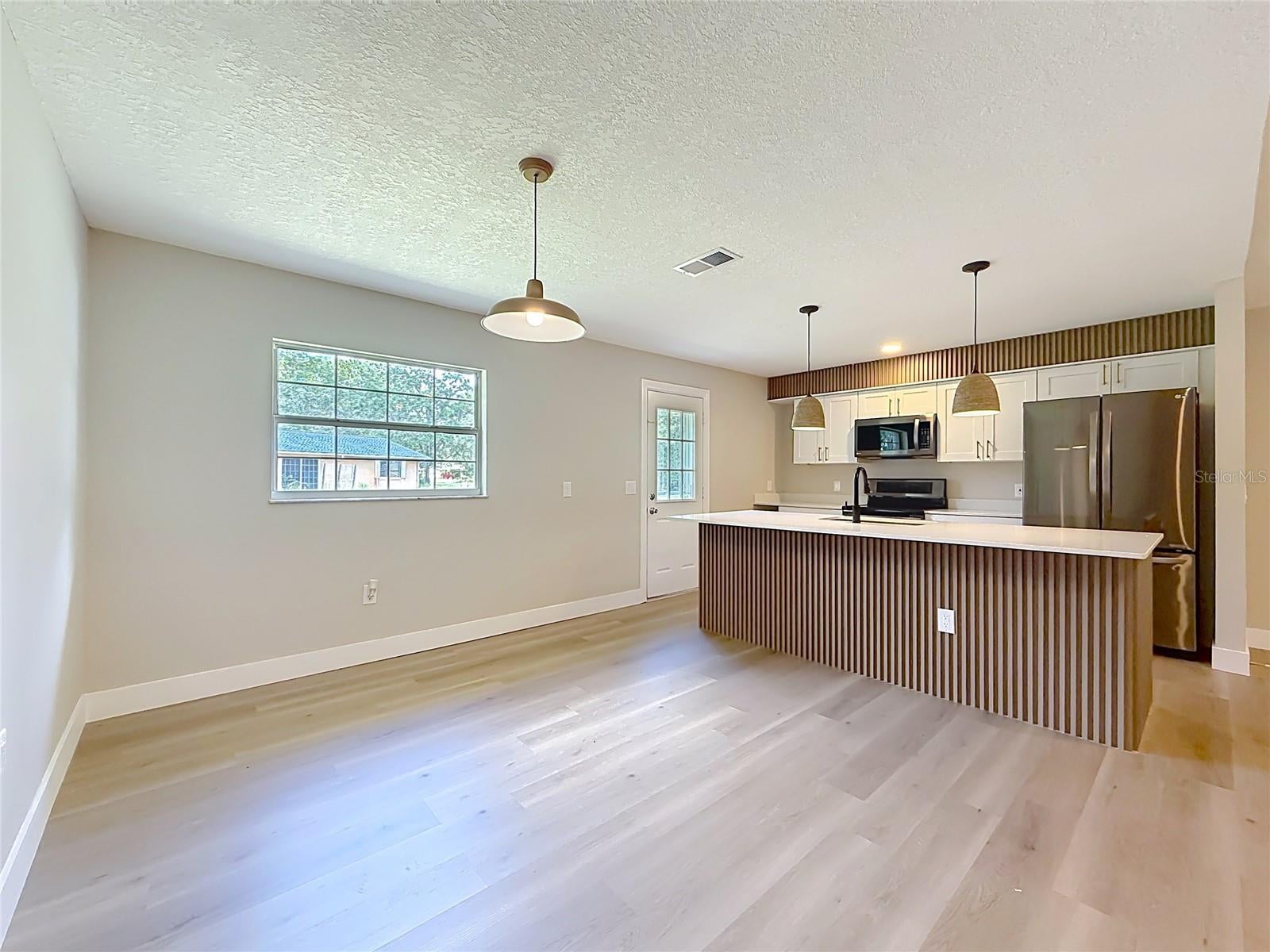 5685 E SHADY ACRES DRIVE