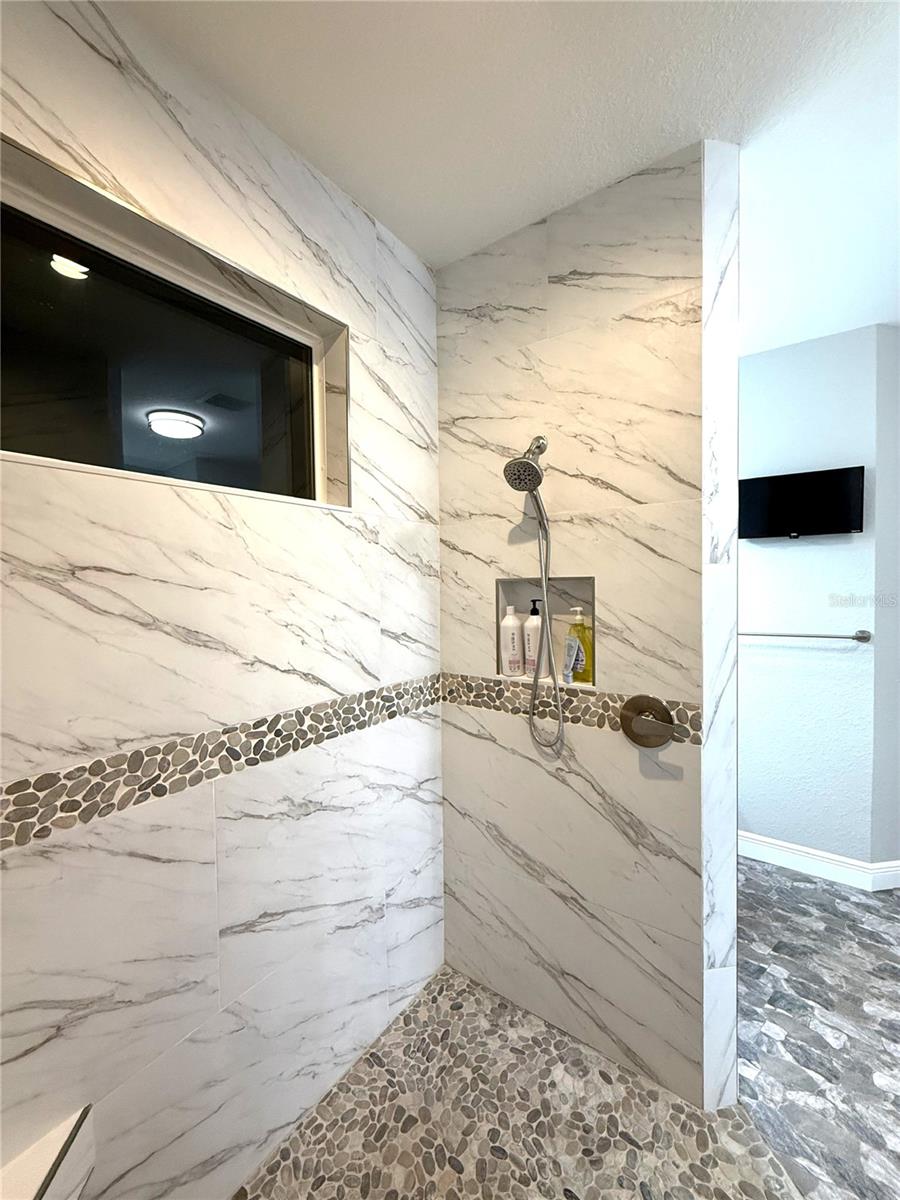 JULIETTE FALLS 2ND REP - Residential