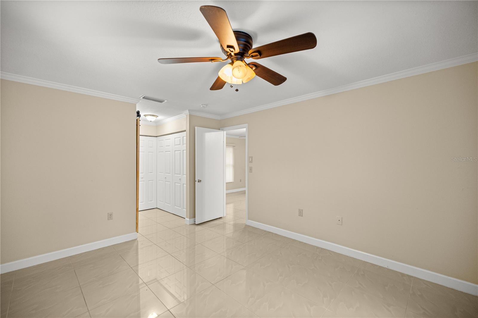 MARION OAKS UN 02 - Residential