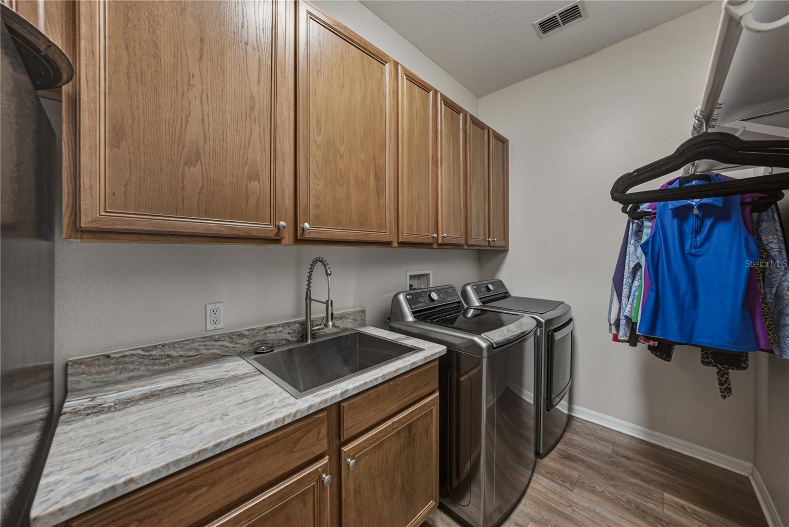 LAKE JOVITA GOLF & CC PH 3-A - Residential