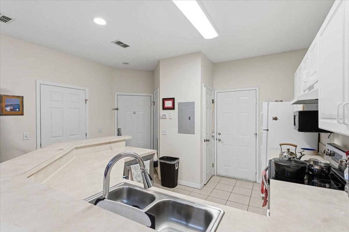 GREENS CONDOS AT WEST END - Residential