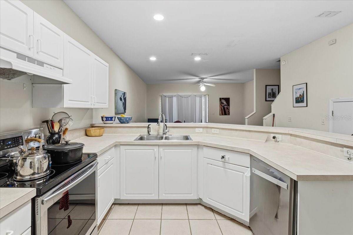 GREENS CONDOS AT WEST END - Residential