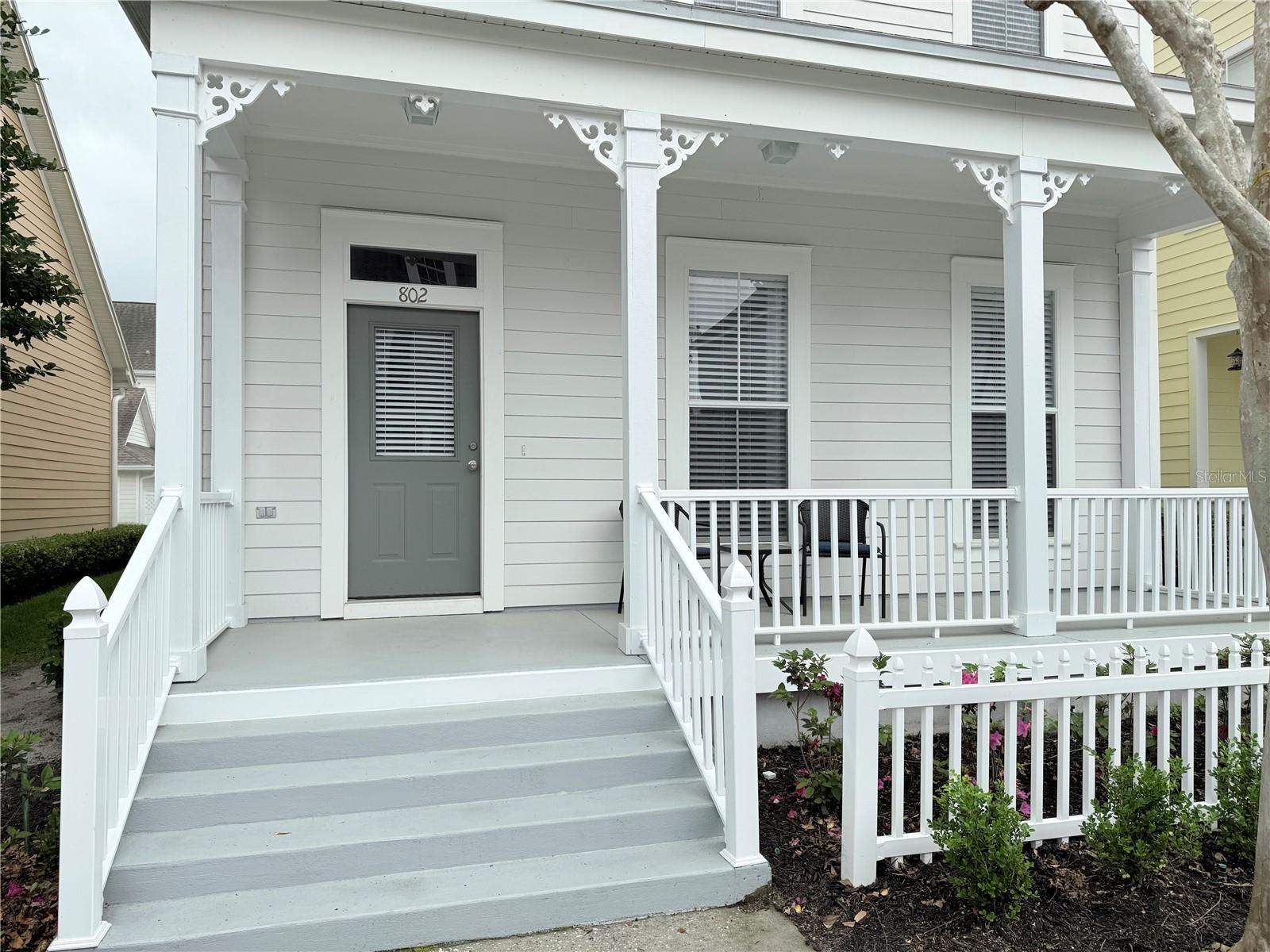 802 ROSA STREET