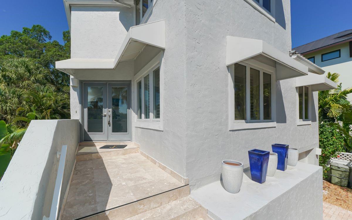 ST ARMANDS DIV/JOHN RINGLING E - Residential Lease
