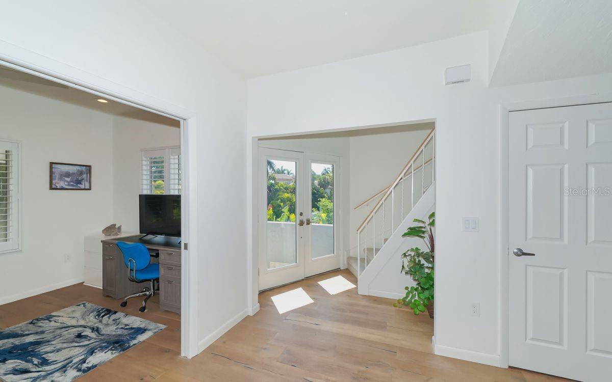 ST ARMANDS DIV/JOHN RINGLING E - Residential Lease