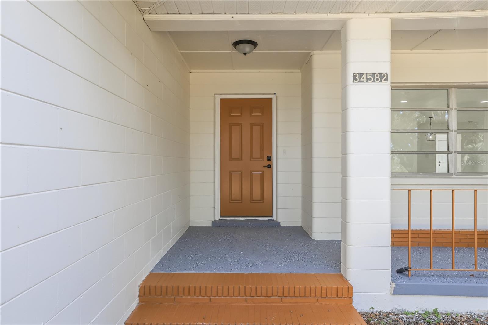 LAKEWOOD - Residential