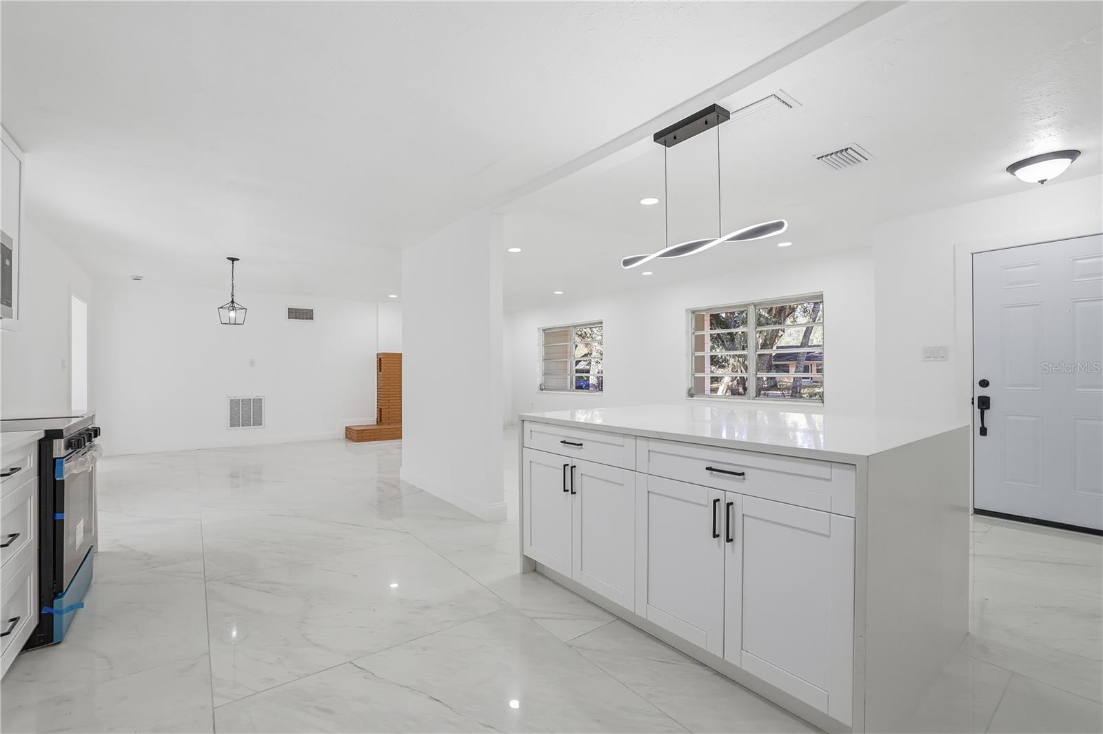 LAKEWOOD - Residential