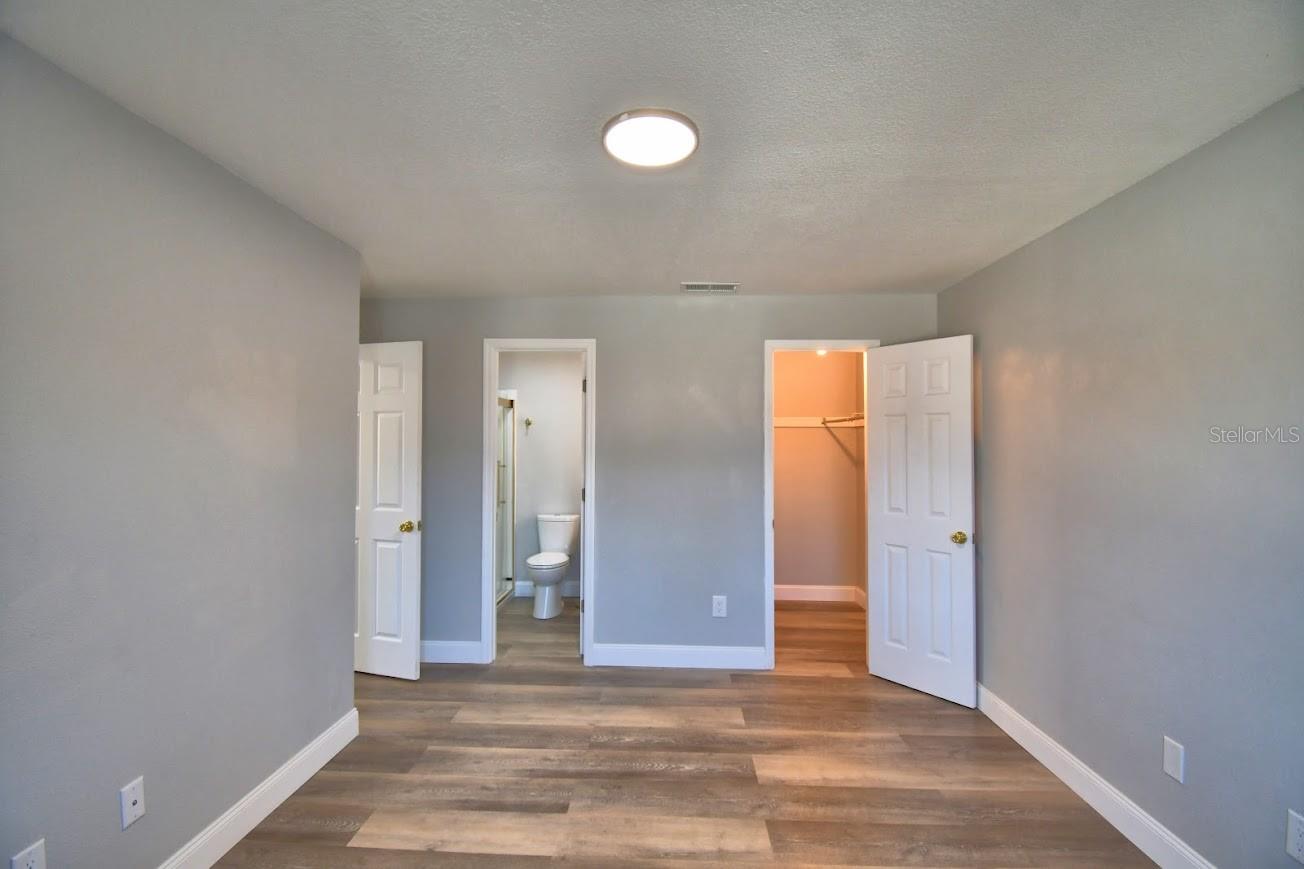 LAKE KIT - Residential