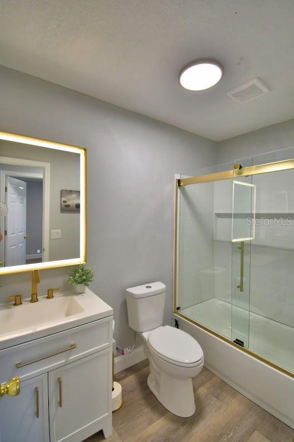 LAKE KIT - Residential