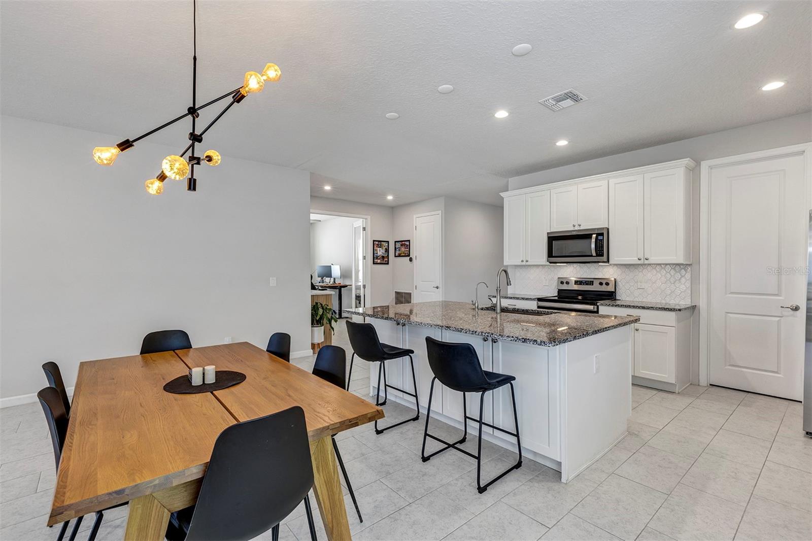 RIVERSIDE OAKS PH 1 - Residential