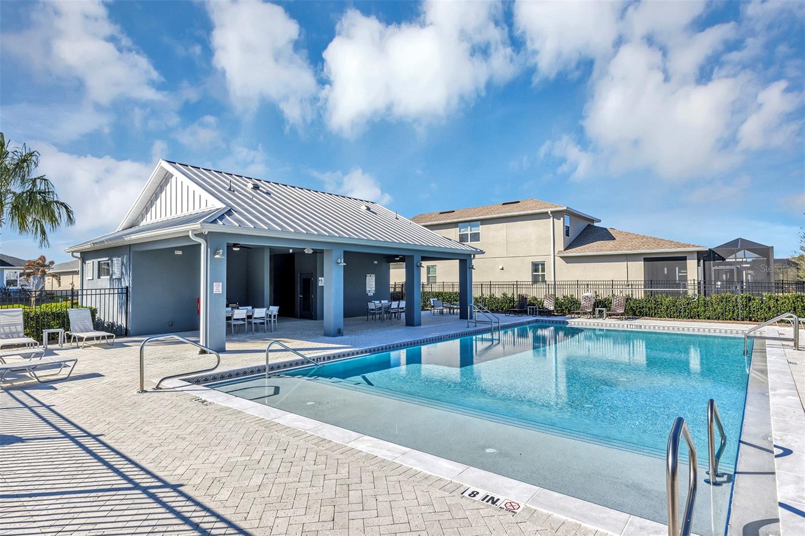 RIVERSIDE OAKS PH 1 - Residential