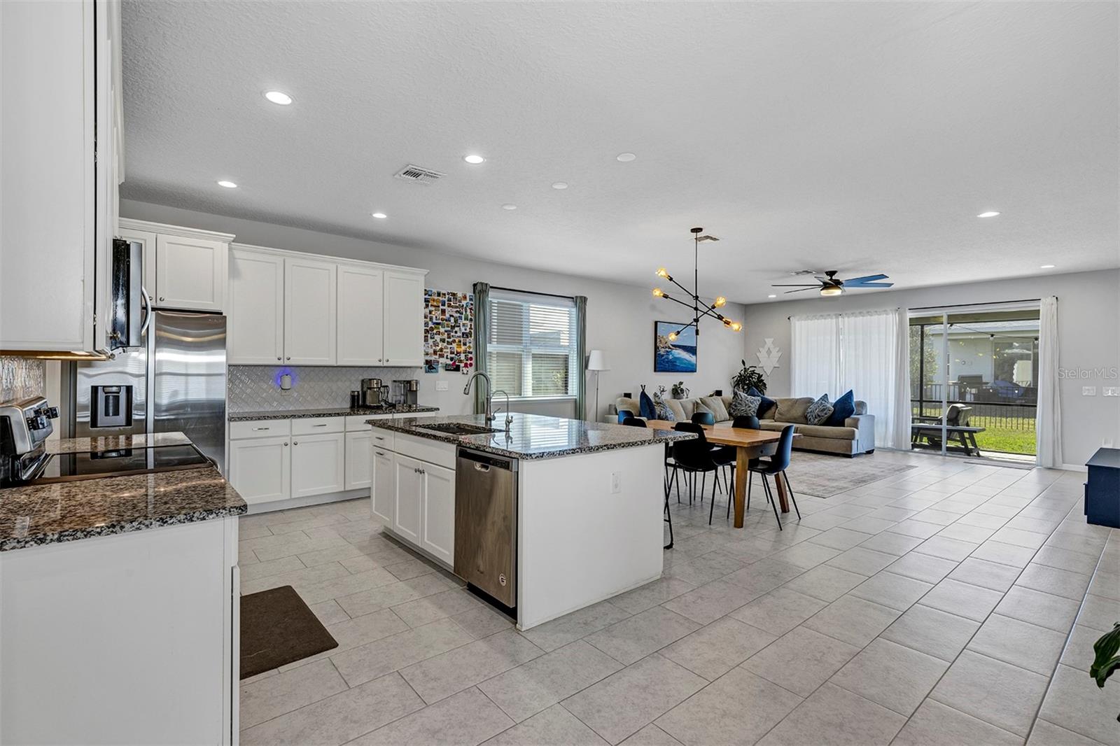 RIVERSIDE OAKS PH 1 - Residential