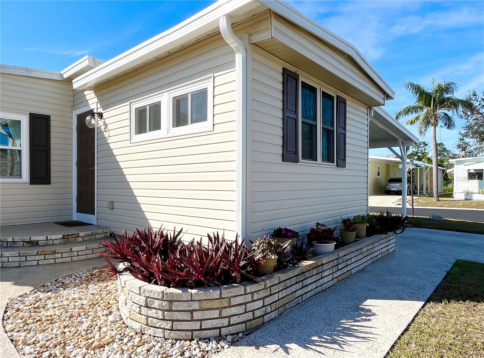 3214 PINK OAK TERRACE