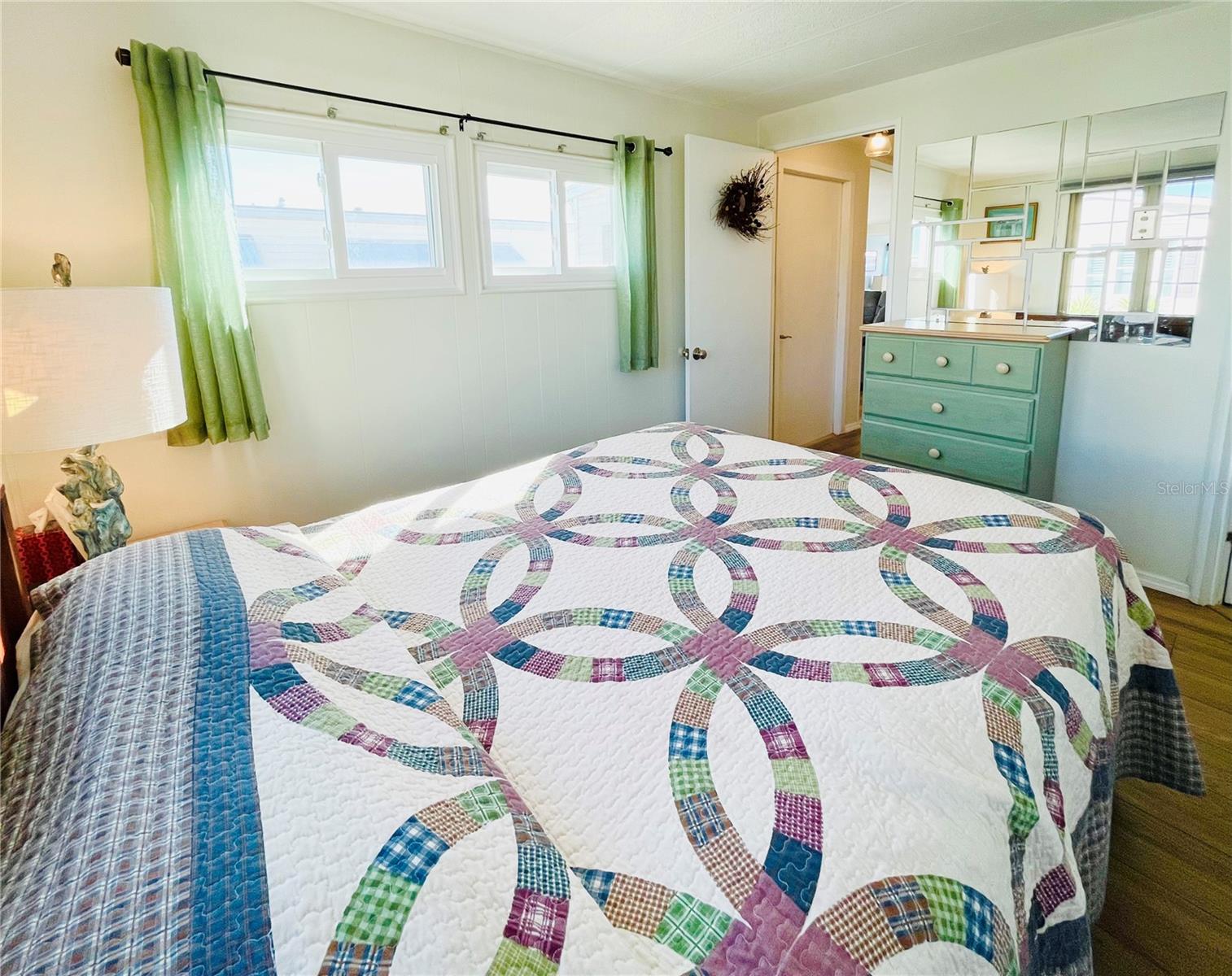 OAKWOOD MANOR - Residential