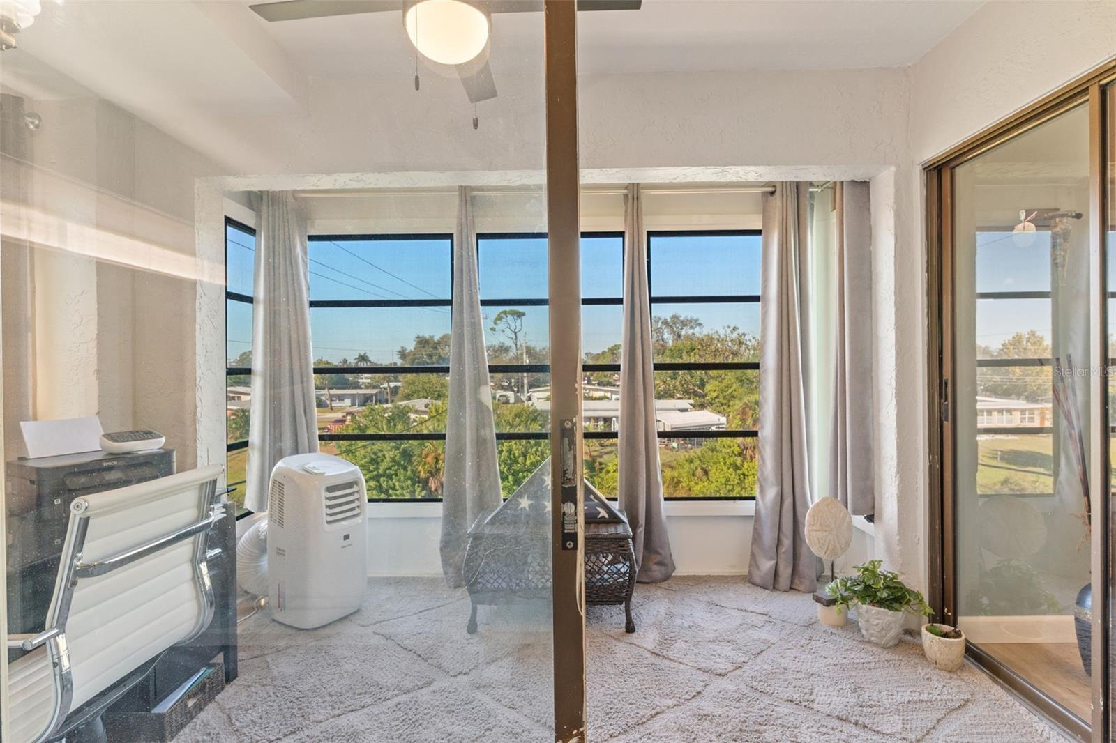 SUNRISE TOWERS PH 01 - Residential